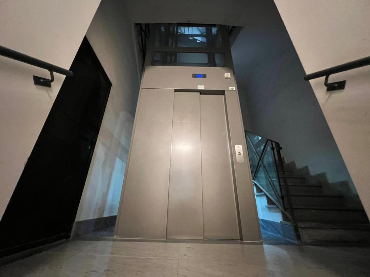 Starhome Colosseo Ρώμη Εξωτερικό φωτογραφία